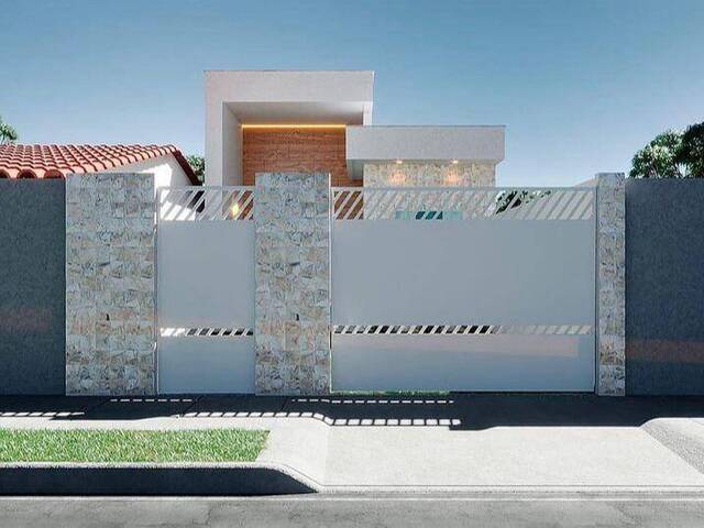 Casa para Venda em Feira de Santana - 2