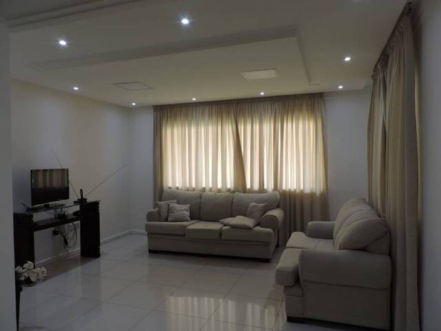 Casa para Venda em Feira de Santana - 2
