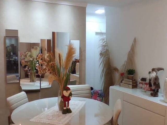 Casa para Venda em Feira de Santana - 2