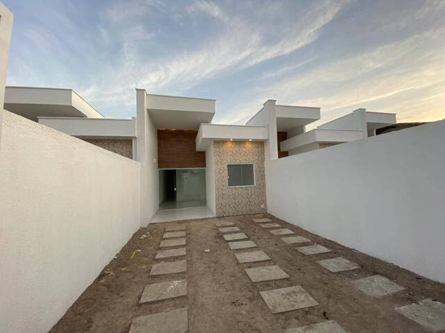 Casa para Venda em Feira de Santana - 5
