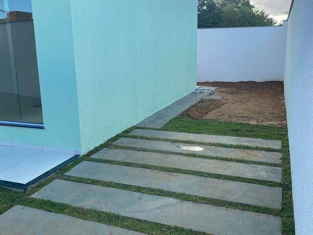 Casa para Venda em Feira de Santana - 3