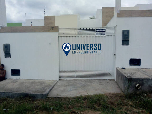 #219 - Casa para Venda em Feira de Santana - BA