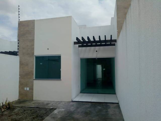 #219 - Casa para Venda em Feira de Santana - BA
