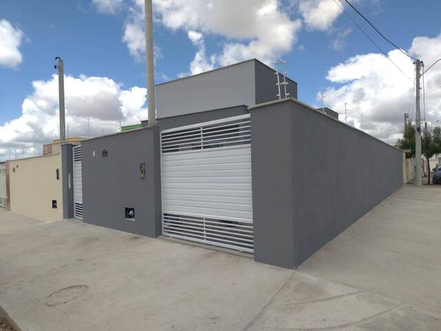 #224 - Casa para Venda em Feira de Santana - BA