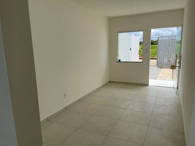 Casa para Venda em Feira de Santana - 4