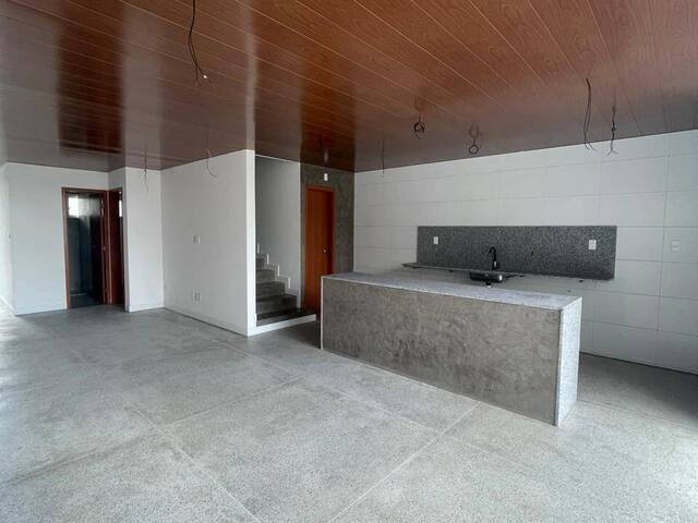 Casa para Venda em Feira de Santana - 5