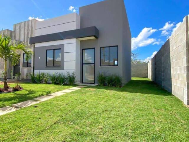 #238 - Casa para Venda em Feira de Santana - BA