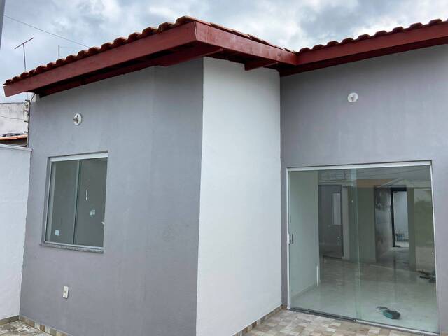 #248 - Casa para Venda em Feira de Santana - BA