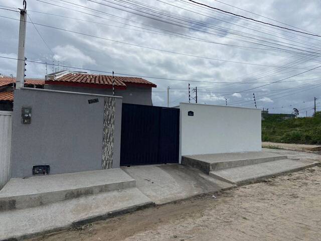 #248 - Casa para Venda em Feira de Santana - BA