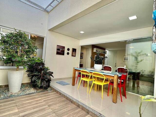 #253 - Casa para Venda em Feira de Santana - BA