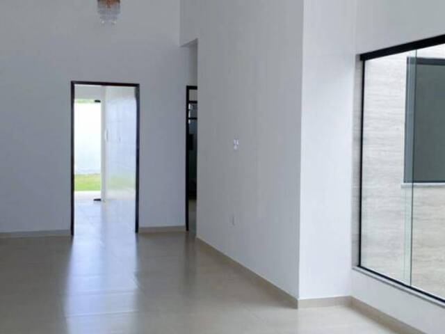 Casa para Venda em Feira de Santana - 4