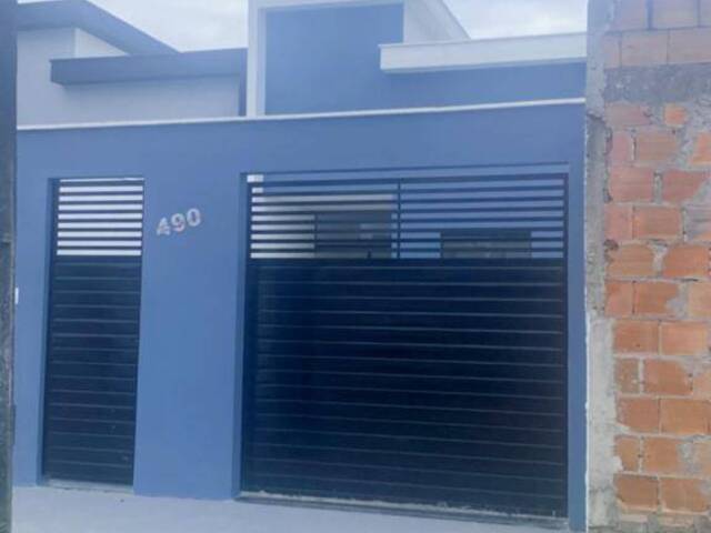 Casa para Venda em Feira de Santana - 2