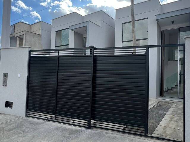 #289 - Casa para Venda em Feira de Santana - BA