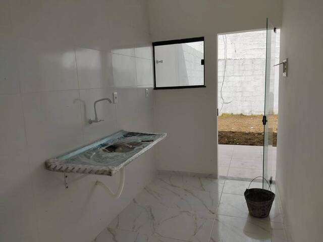 Casa para Venda em Feira de Santana - 2