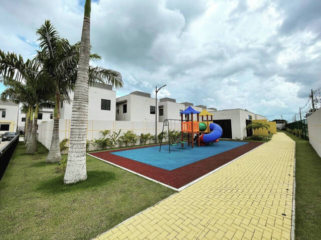 Casa para Venda em Feira de Santana - 5