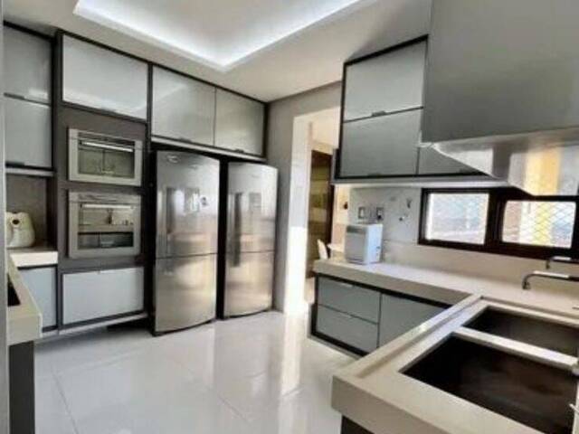 Apartamento para Venda em Feira de Santana - 4