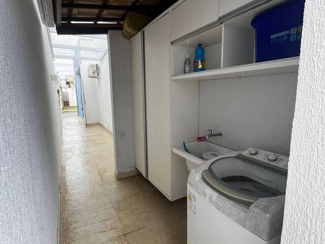 Casa para Venda em Feira de Santana - 5