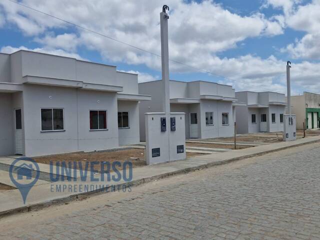 #372 - Casa para Venda em Feira de Santana - BA - 1