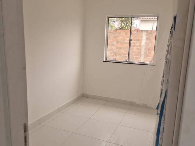 Casa para Venda em Feira de Santana - 4