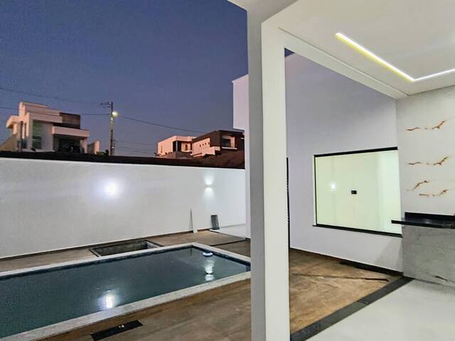 #377 - Casa para Venda em Feira de Santana - BA - 3