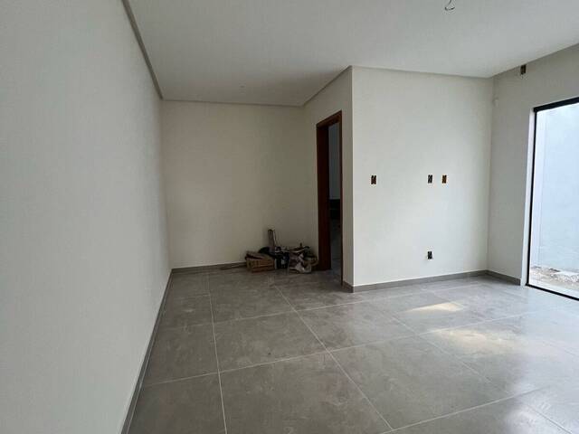#380 - Casa para Venda em Feira de Santana - BA - 3