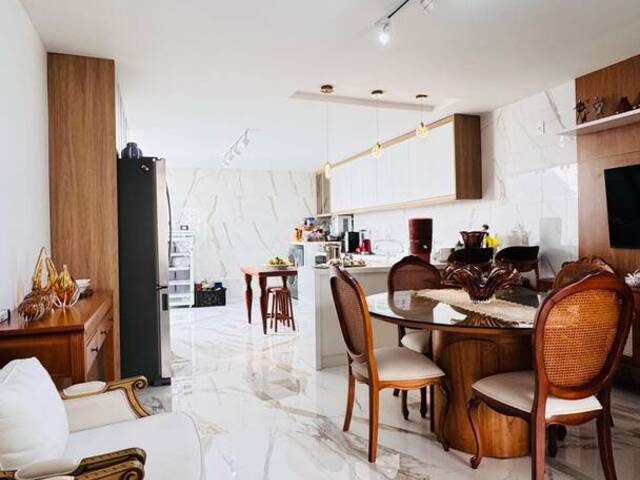 #386 - Casa para Venda em Feira de Santana - BA - 2