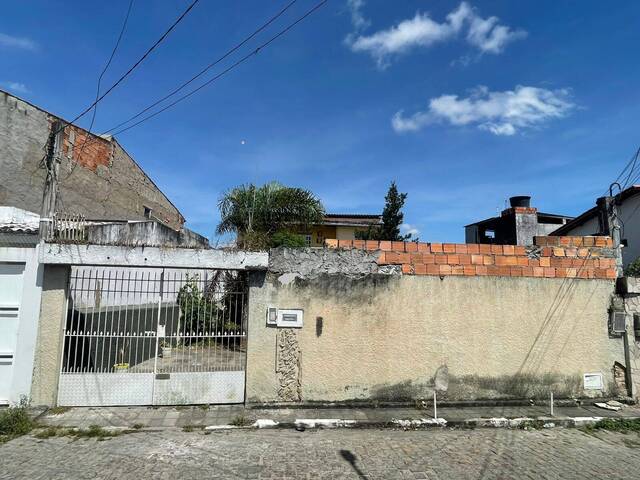 #390 - Casa para Venda em Feira de Santana - BA - 2