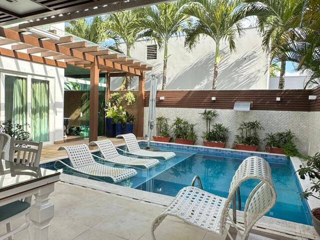 #404 - Casa para Venda em Feira de Santana - BA - 2