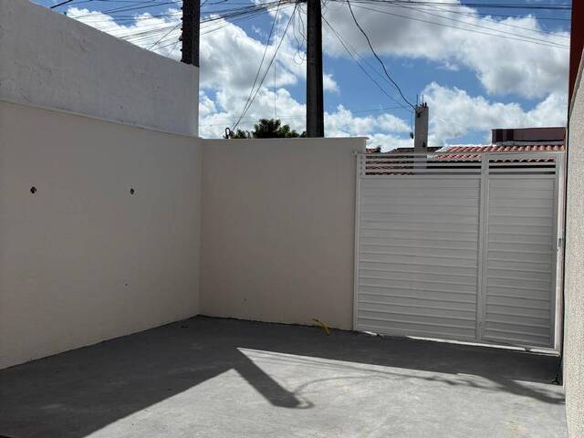 Casa para Venda em Feira de Santana - 5